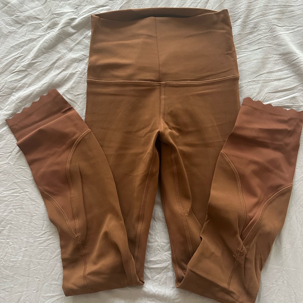 lululemon align scalloped 25” leggings size 2